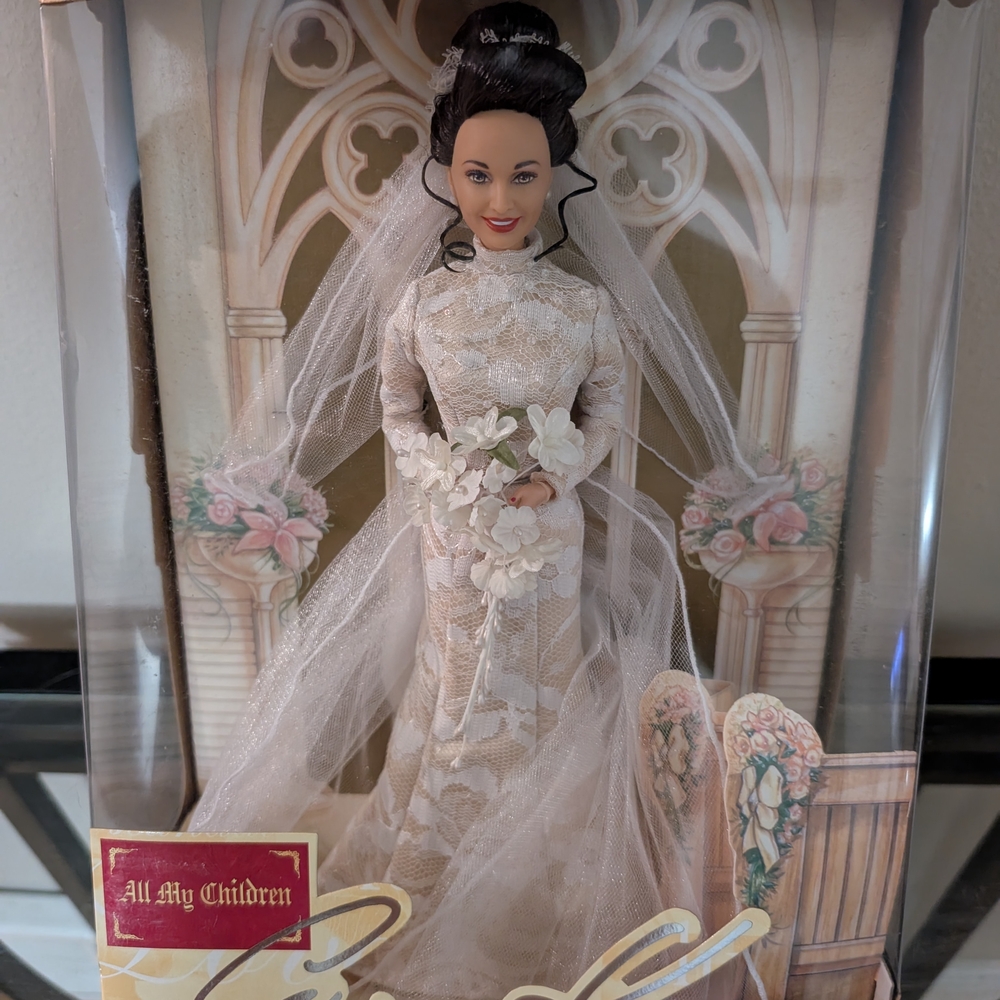 Barbie Cream and White Doll with Accessories